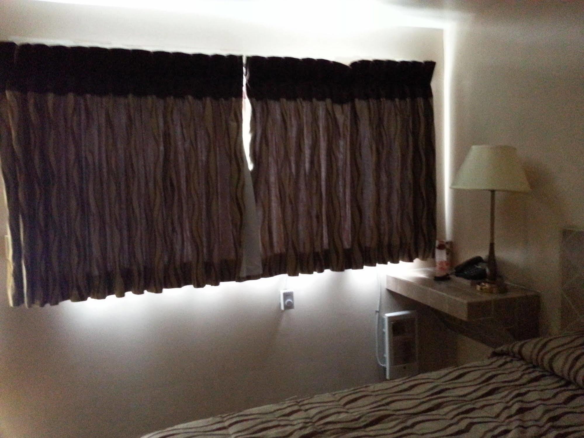 Pleasant Stay Motel Ancaster Εξωτερικό φωτογραφία